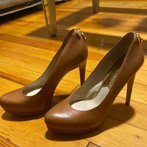 Michael Kors Sz 8 Pumps